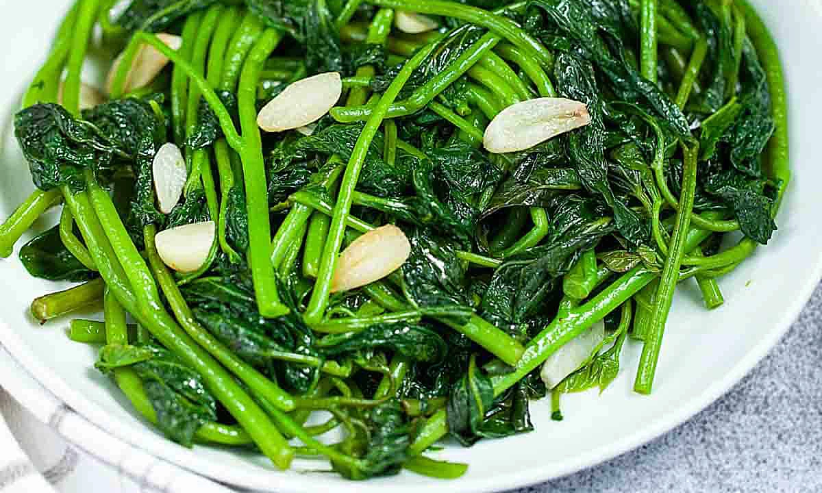 A common vegetable on the dinner table may prevent fatty liver disease and pre-diabetes