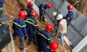 Wall collapse kills female worker