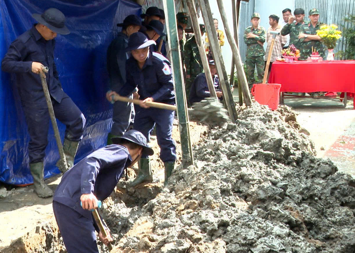 Can Tho excavates suspected mass graves of 12 martyrs
