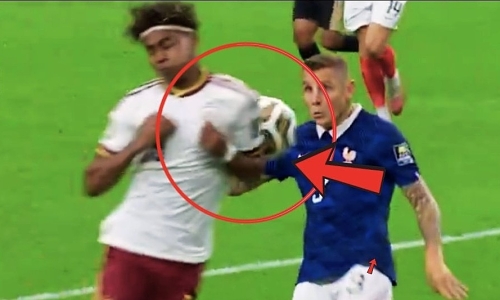 Why Spain received a penalty despite the ball touching Yamal's hand