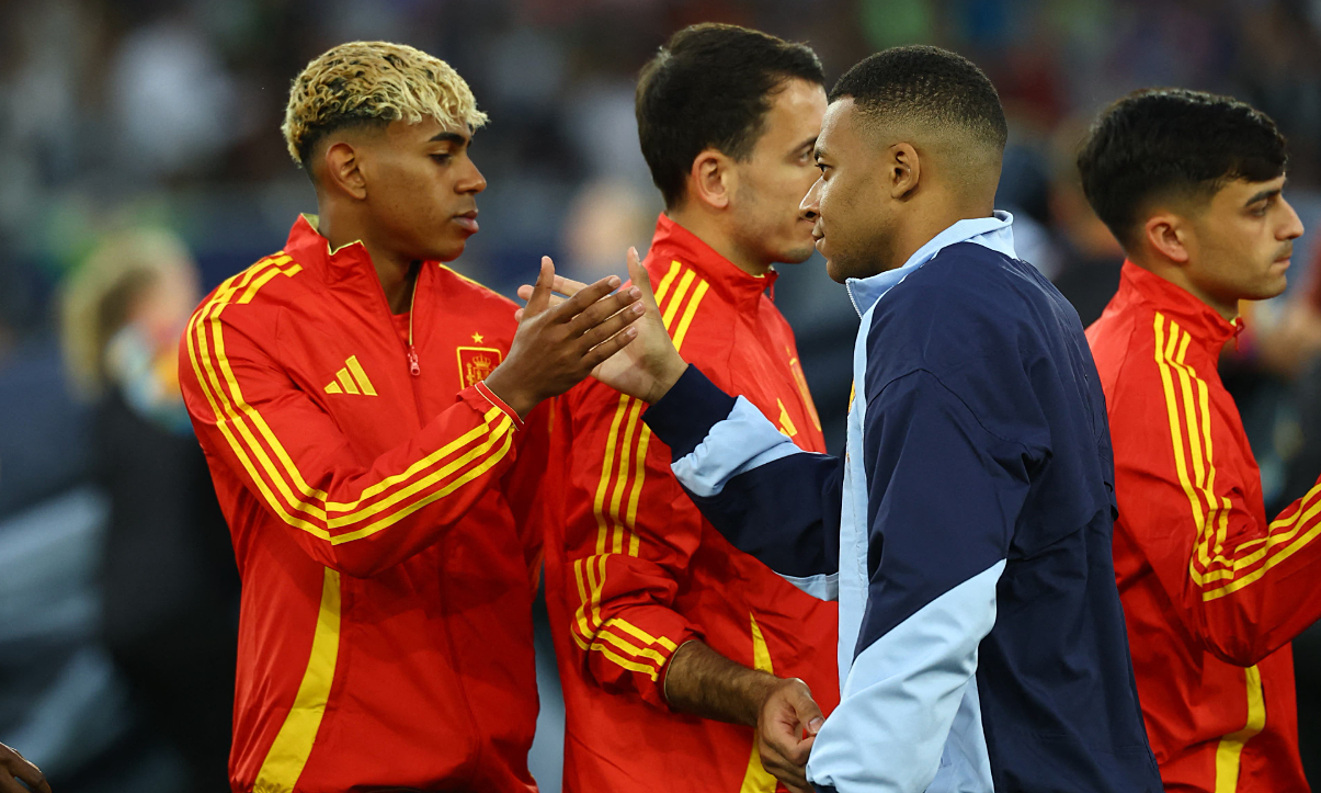 France - Spain: Mbappe faces Yamal