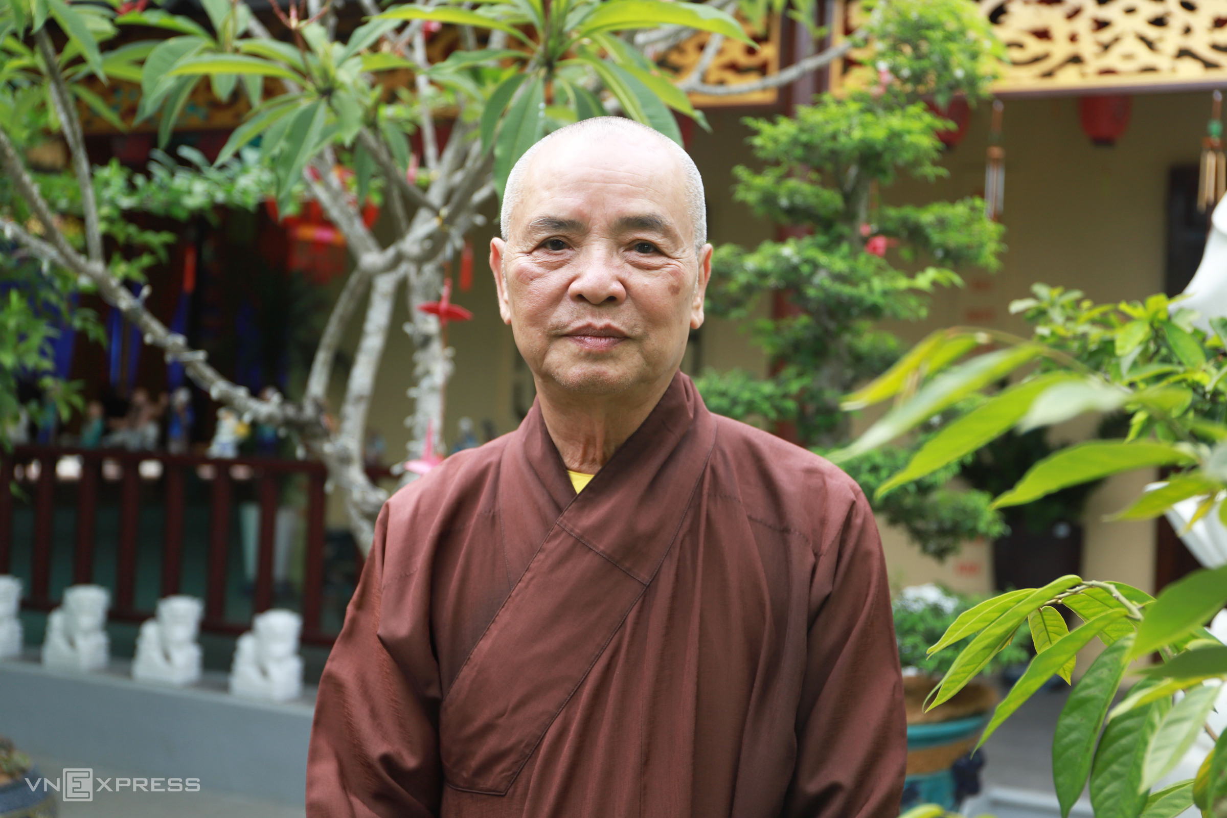 Organizing funerals not exceeding 72 hours does not contradict Buddhist teachings