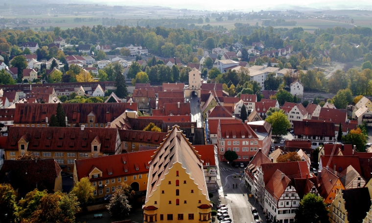 Nördlingen: the town of 72,000 tons of diamonds