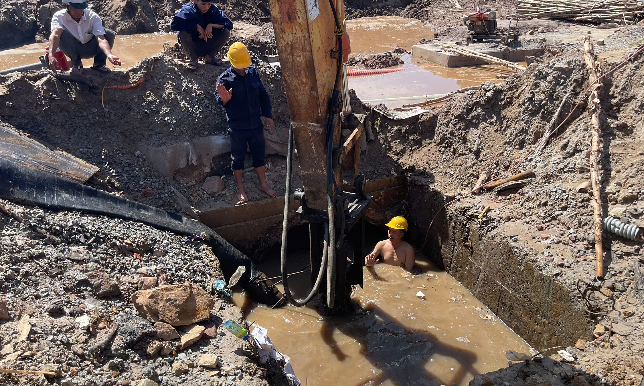 3,000 Phu Quoc households face multi-day water cut due to burst pipeline