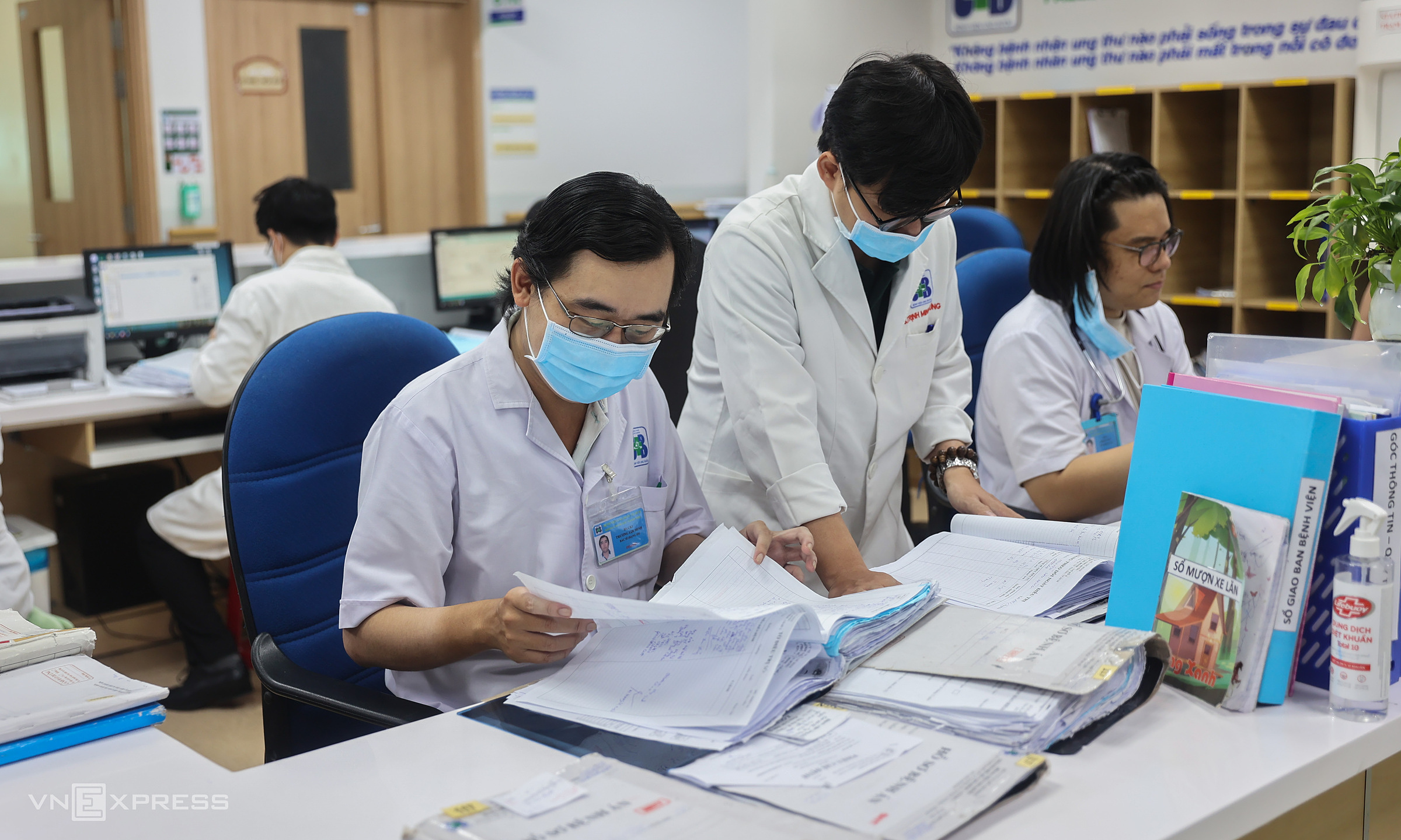 Proposal to support 100% of tuition fees for resident doctors