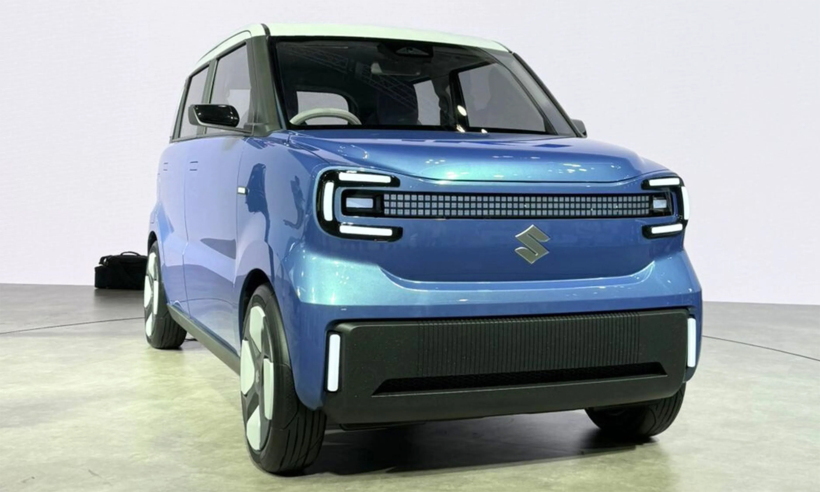 Vision e-Sky - Suzuki's new mini electric vehicle