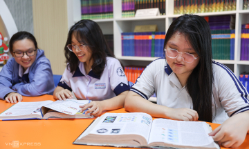 Ho Chi Minh City plans free textbooks for all students