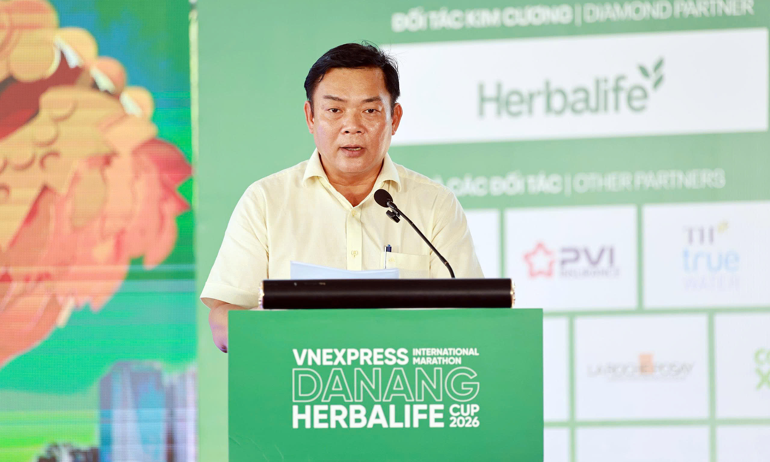 Runners from 52 nations to compete in VnExpress Da Nang International Marathon Herbalife Cup