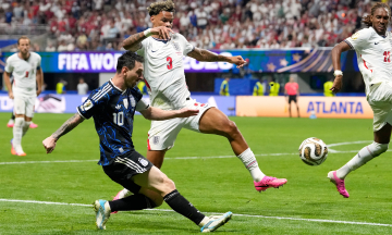 Messi: 'Argentina felt England stopped playing'