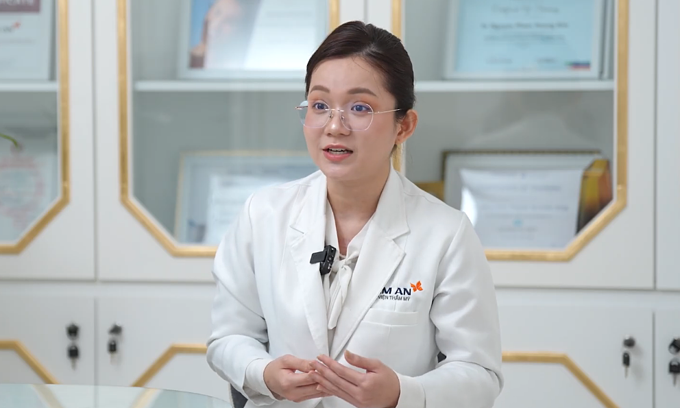 Nam An Hospital offers free acne and scar treatment for young people