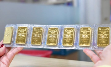Gold bar prices jump by nearly one million dong
