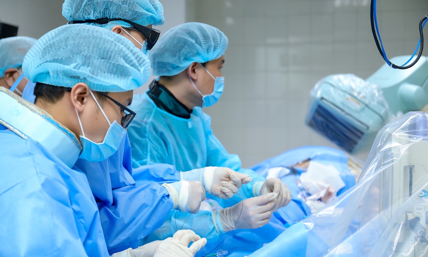 Ovarian cancer causes leg venous thrombosis