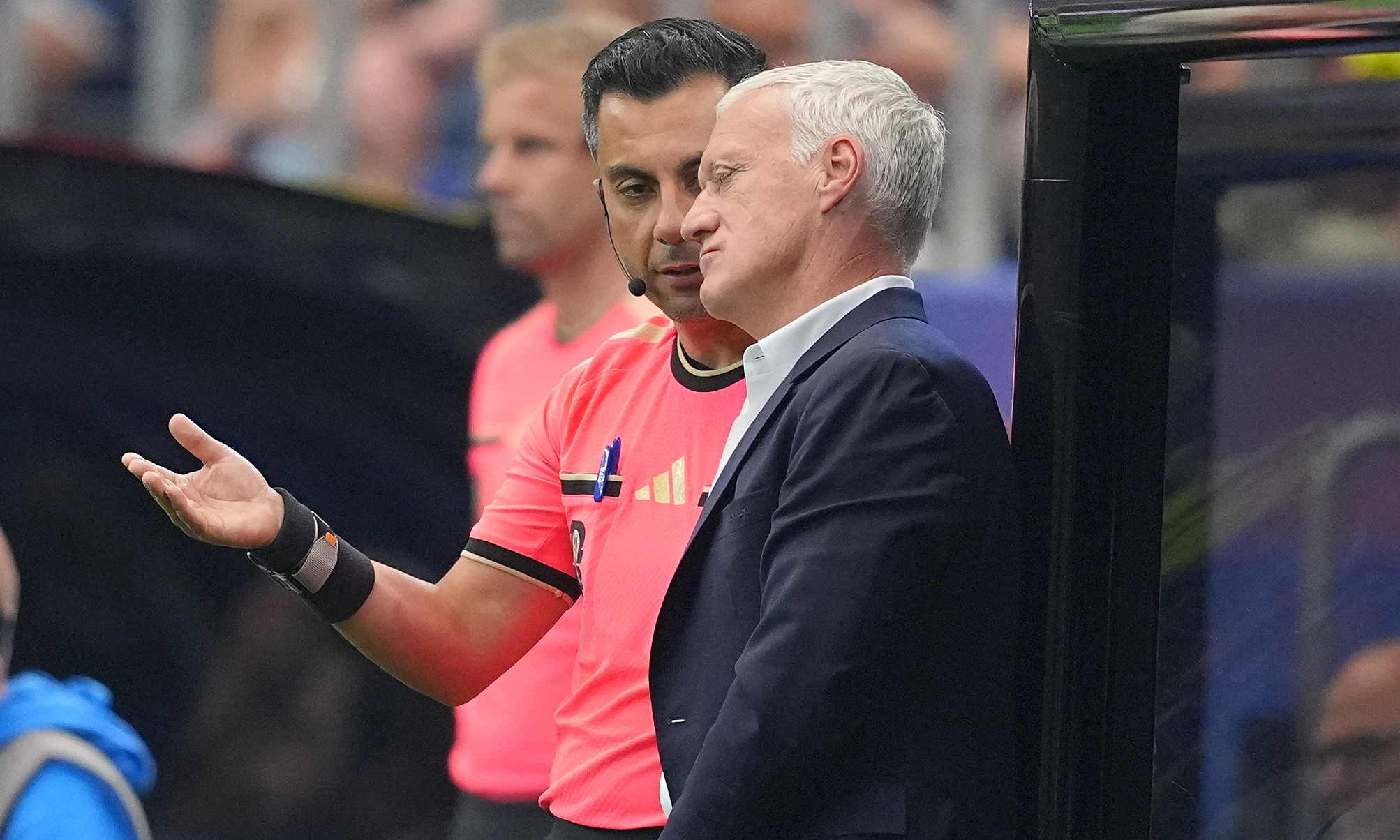 France versus England: closing the Deschamps era