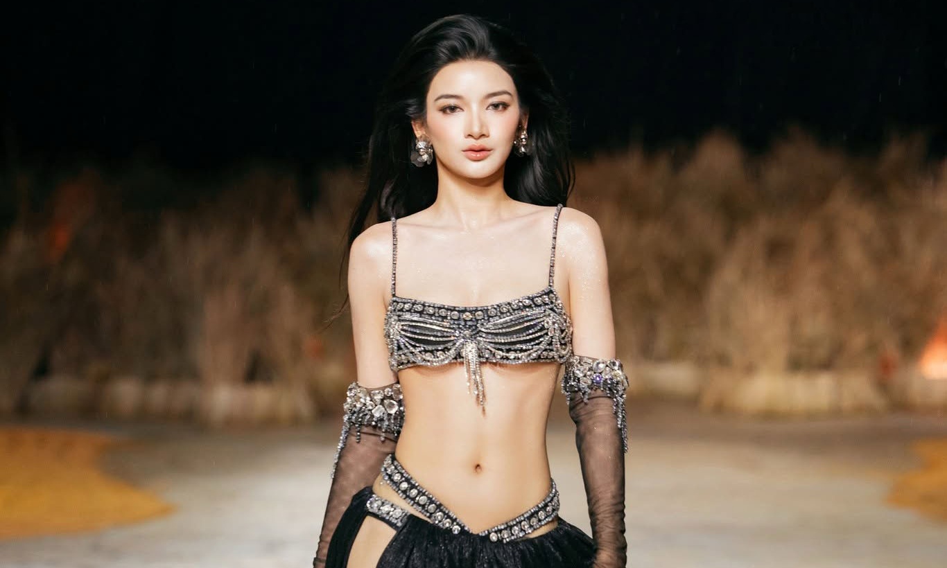 H're beauty's catwalk garners millions of views