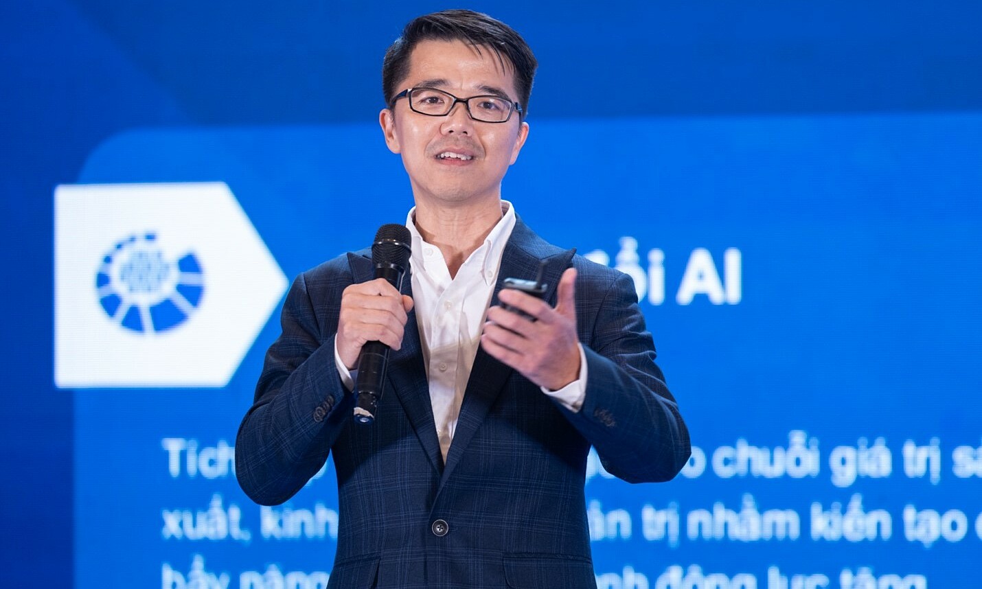 AI: from tool to 'workforce' in enterprises