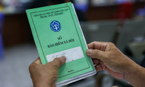 Vietnam social security reviews delayed payments exceeding six months