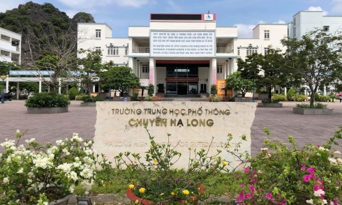 Quang Ninh installs air conditioners, solar power for public schools