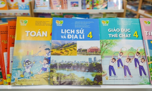 First localities to offer free textbooks