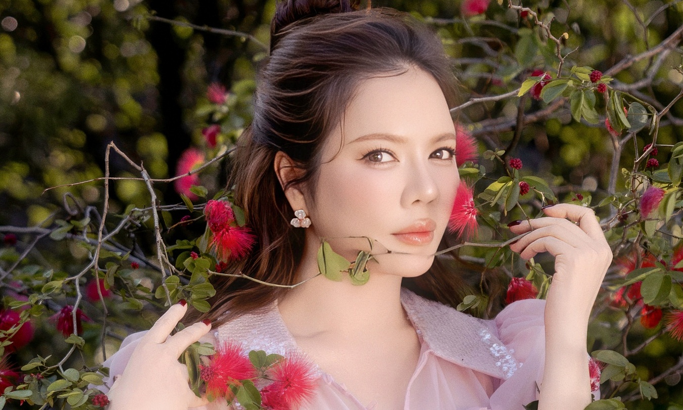 Ly Nha Ky: I feel increasingly graceful