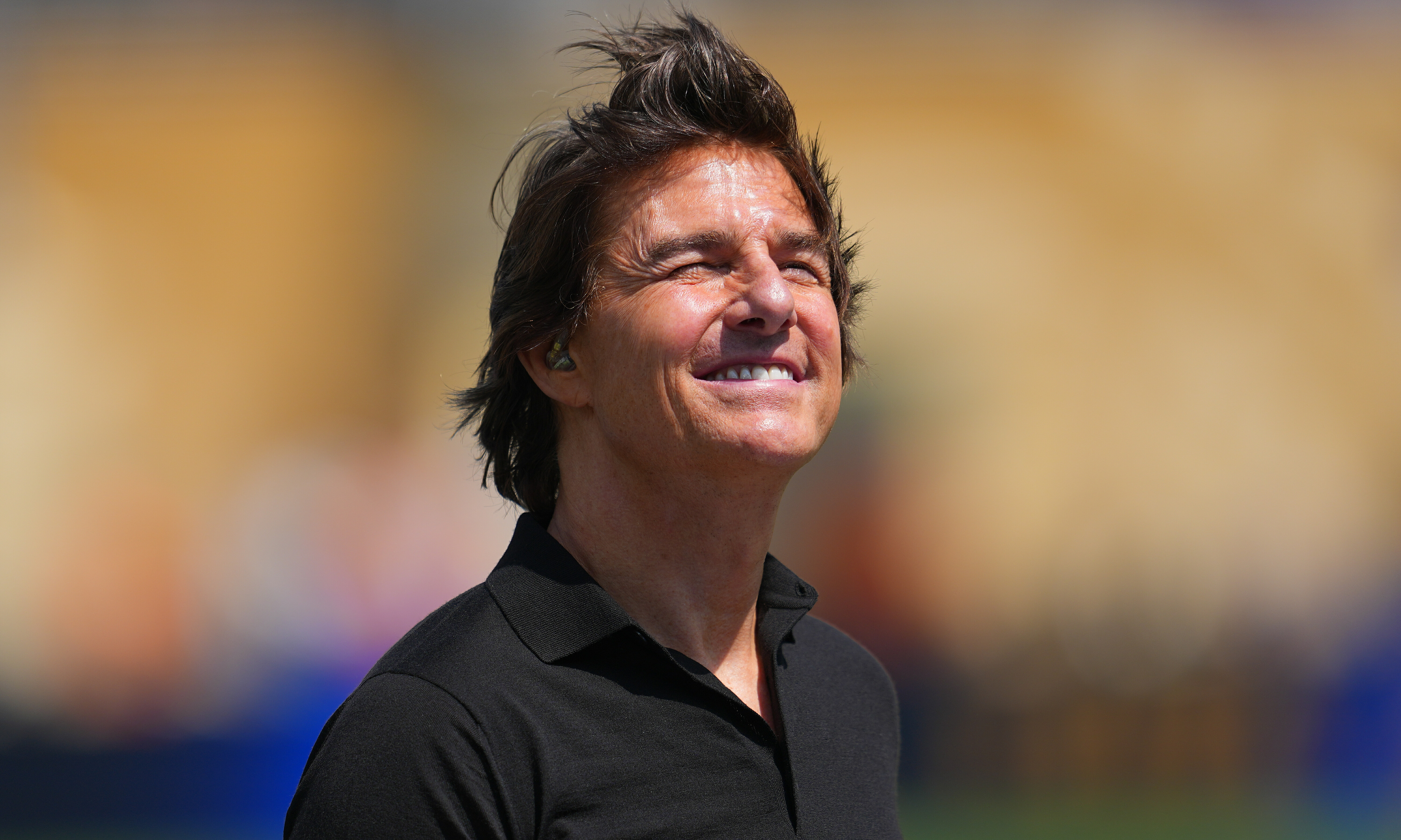 Tom Cruise sends message of unity at World Cup closing ceremony