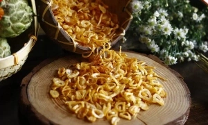 Technique for crispy fried shallots that stay crisp for a month