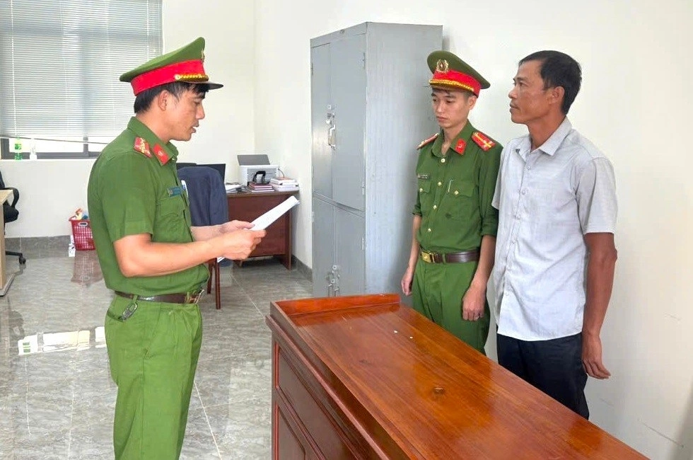 Arrested for failing to return mistaken bank transfer