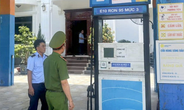 Gas station fined 40 million dong for unauthorized price hike
