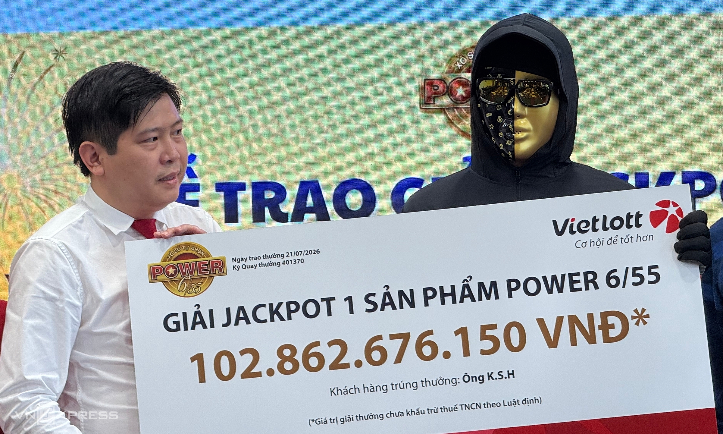 South Korean expert wins over 100 billion VND Jackpot