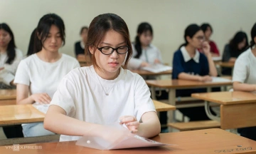 Over 125,000 candidates await approval for priority points, foreign language certificates