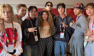 Artists perform for 0-dollar fee at World Cup