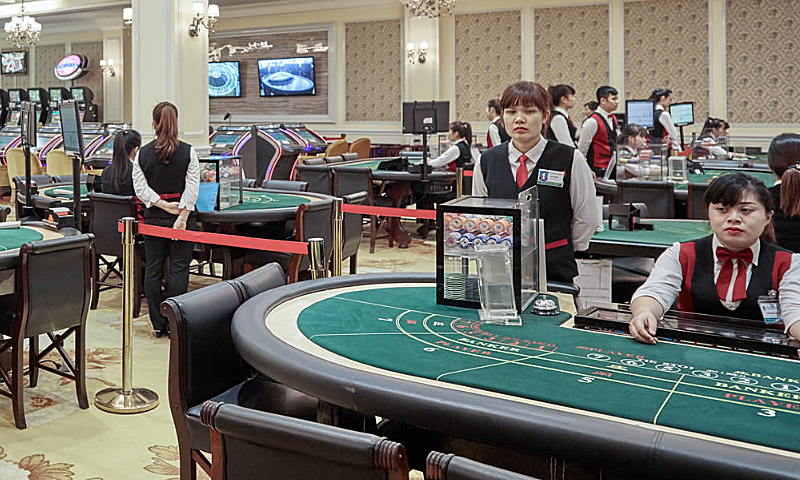 Royal Ha Long casino owner reports losses due to World Cup