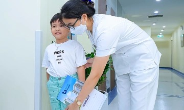 4 health issues in children under two years old parents often overlook