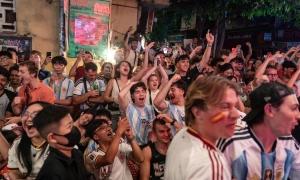 Ha Noi explores controlled night entertainment zone model