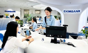 Eximbank reports 730 billion dong profit in first half
