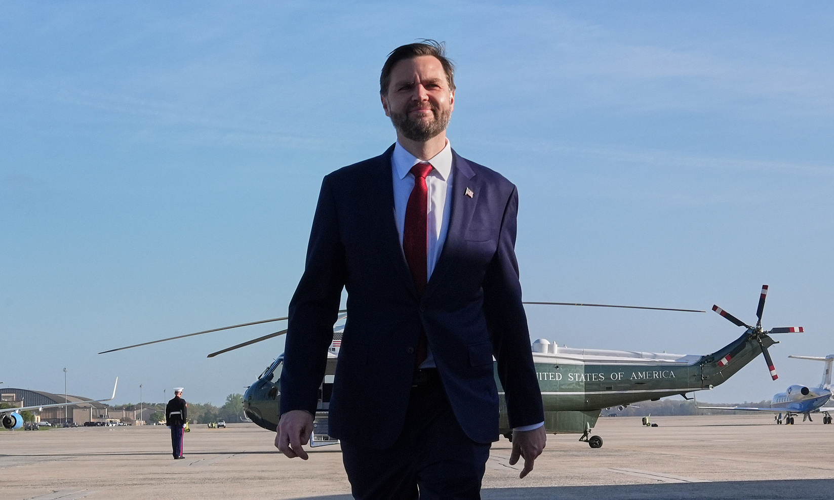 US Secret Service investigated for alleged leak about Vance 'using helicopter for son's golf trip'