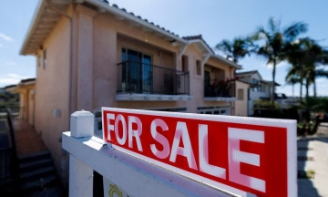 Americans increasingly prefer larger homes as they age
