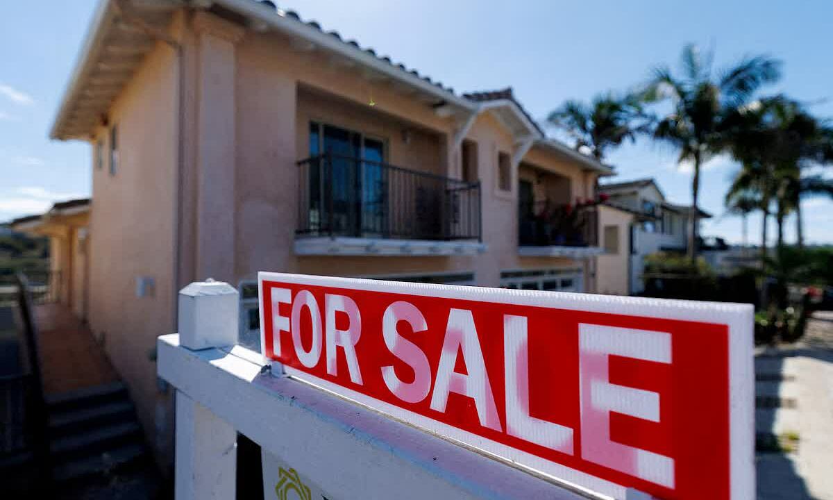 Americans increasingly prefer larger homes as they age