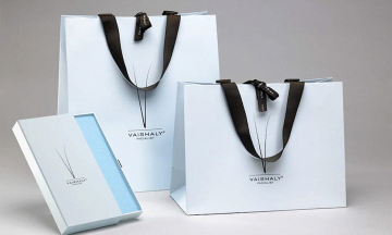 Tran Gia provides custom paper bag printing solutions for brands