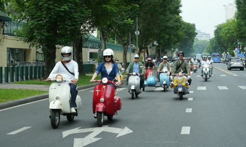 Rare vintage Vespas to gather in Vietnam