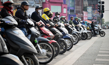 Hanoi plans to support old motorcycle replacement
