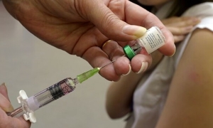 Father's monthly growth hormone injections for 12-year-old daughter spark debate