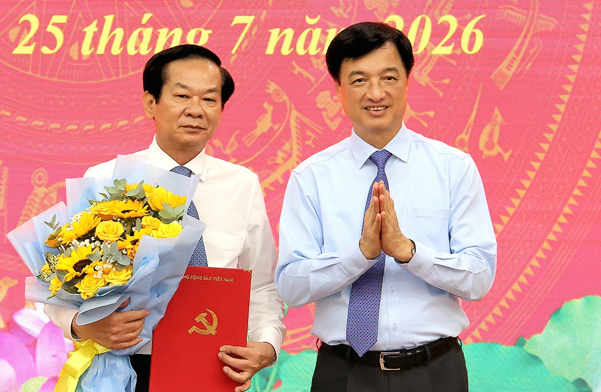 Do Thanh Binh appointed secretary of Can Tho Party Committee