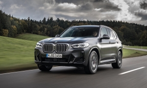 BMW recalls over 318,000 vehicles due to fire risk