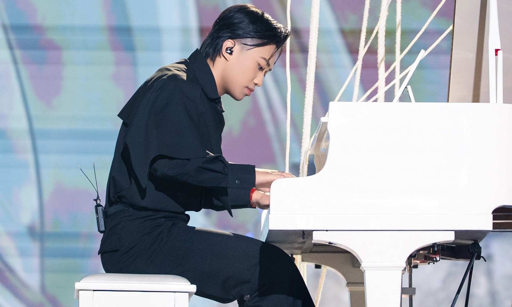 Vietnamese-French pianist performs at 'Tinh ha Say Hi'