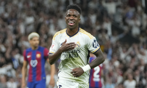 Arsenal considers signing Vinicius