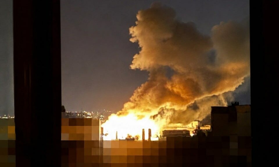 Russia launches barrage of ballistic missiles, causing large fires in Kyiv