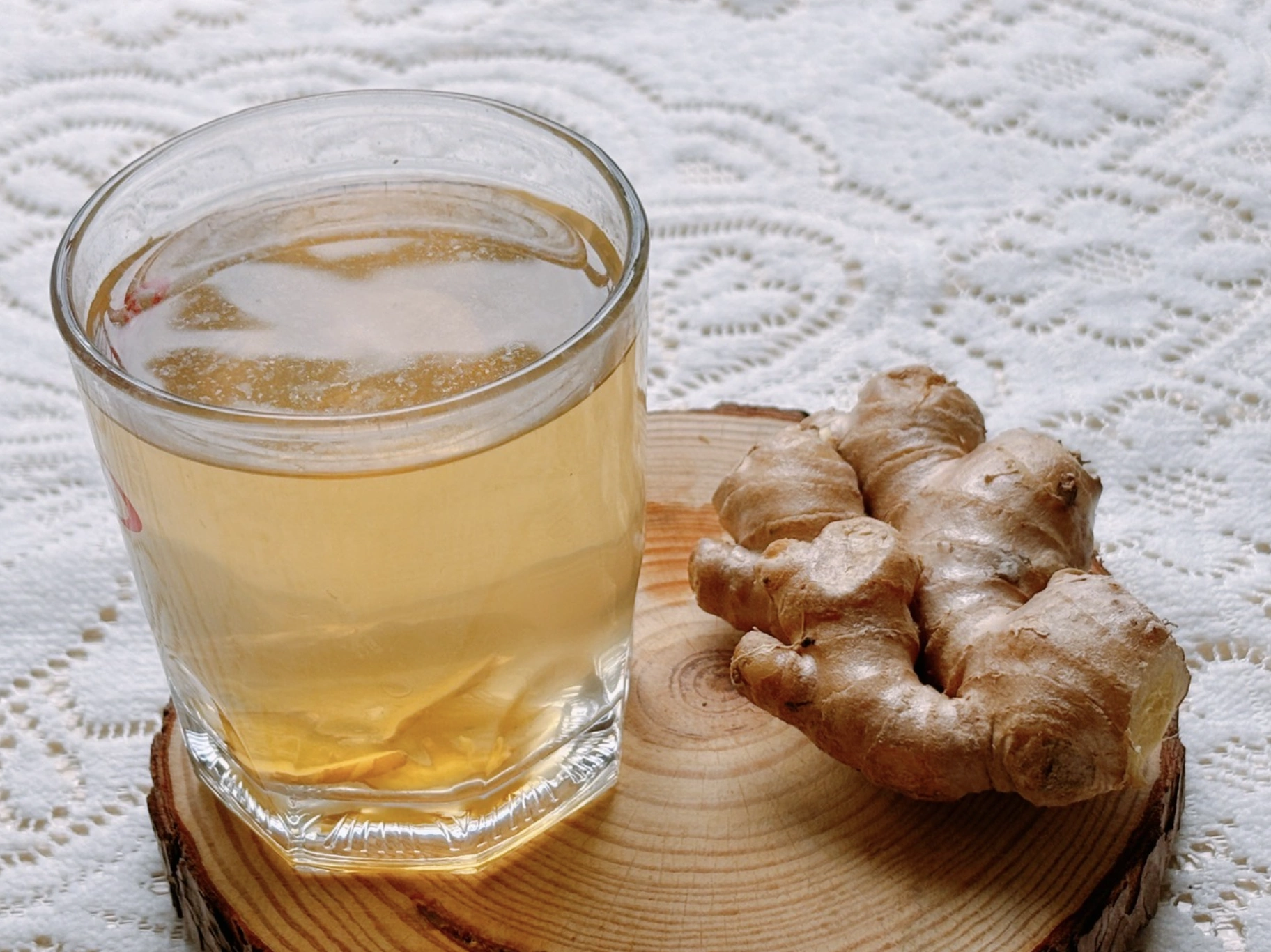 Four evening drinks for gut health
