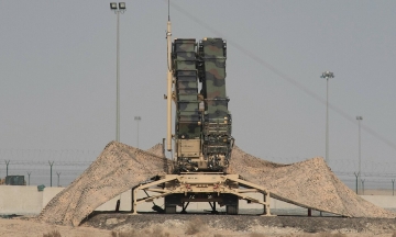 US air defense 'intentionally lets through' Iranian missiles and UAVs to conserve munitions