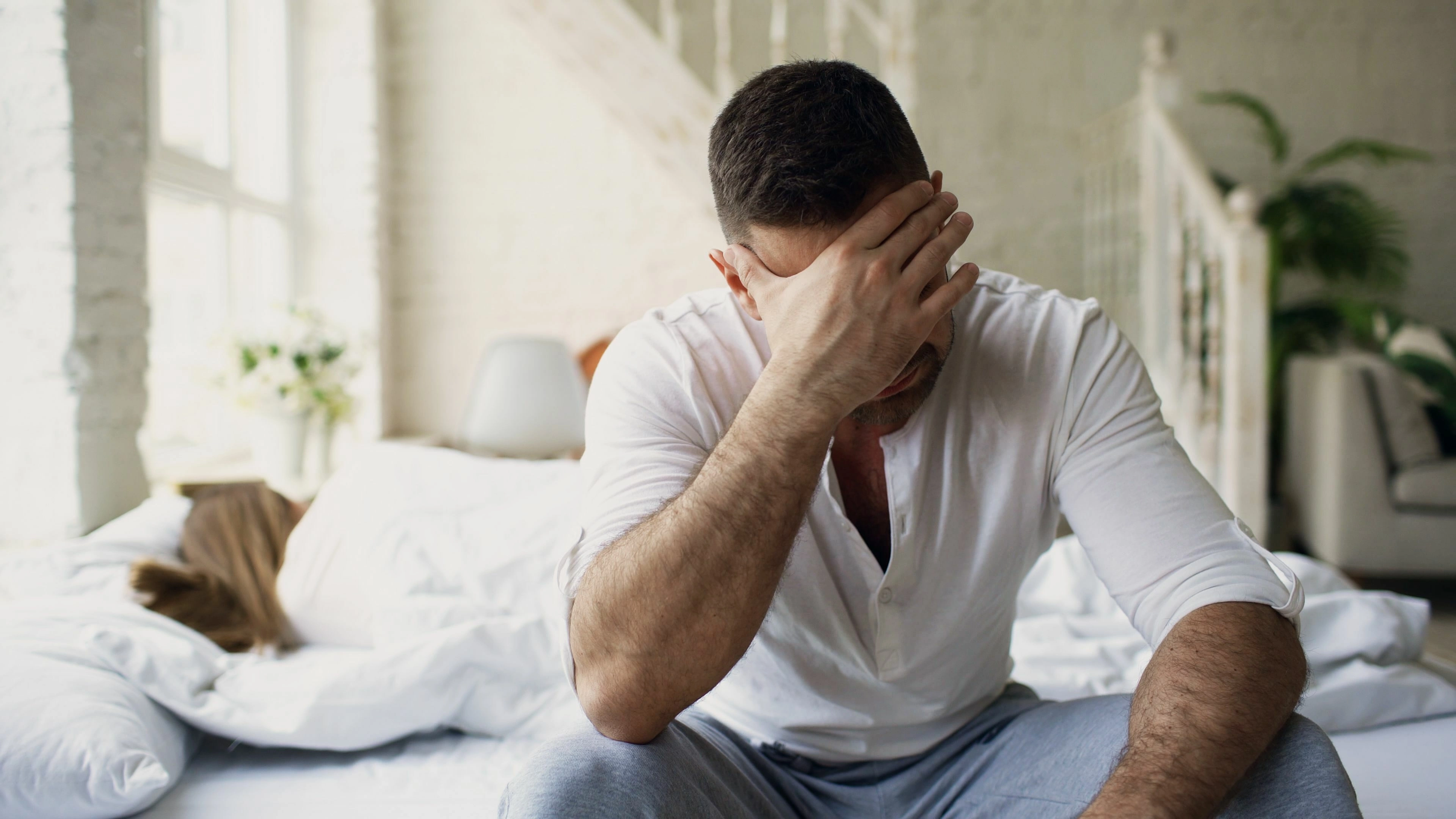 Doctor highlights bad habits that diminish male sperm quality
