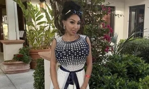 Woman removes six ribs for a Barbie doll waist